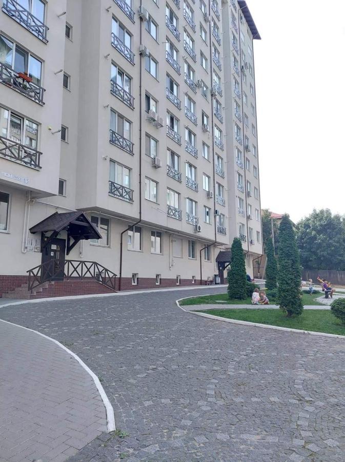 English Breakfast Chisinau Exterior photo